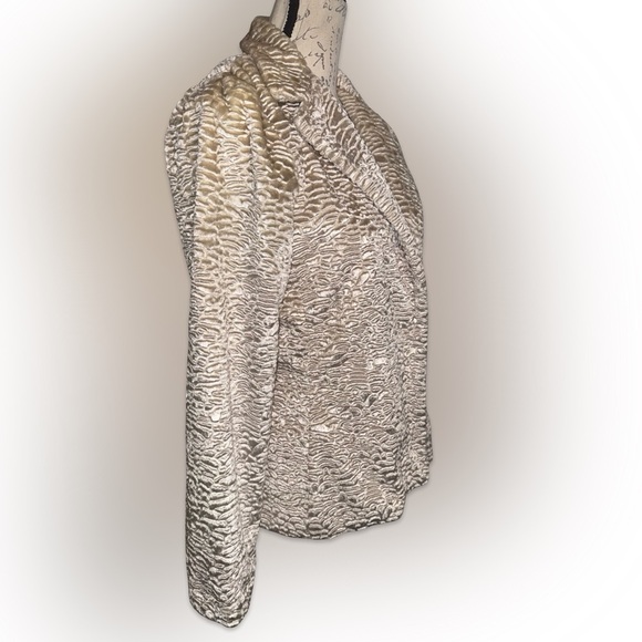 Wendy Hil Blazer - Picture 3 of 7